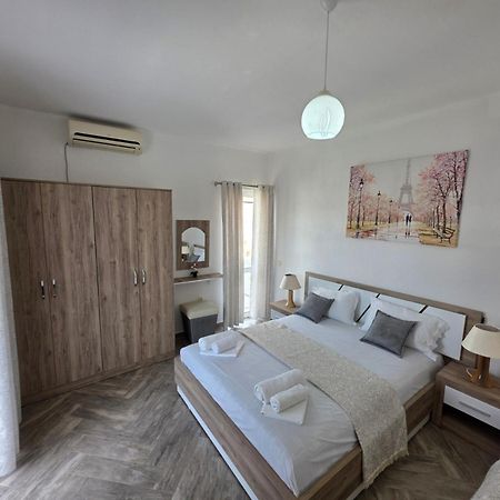 Apartments Cota Guesthouse Ulcinj Exterior photo