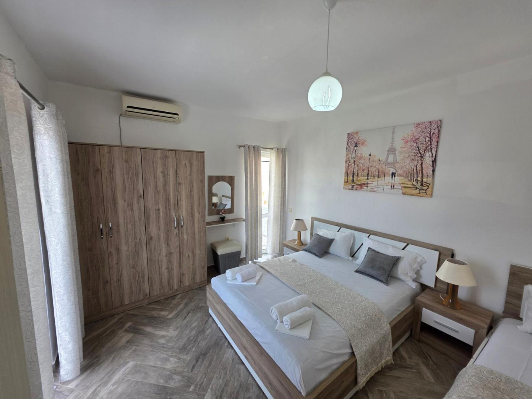 Apartments Cota Guesthouse Ulcinj Exterior photo